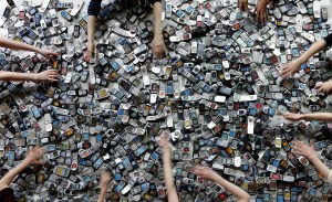 How smartphones make our young people unhappy