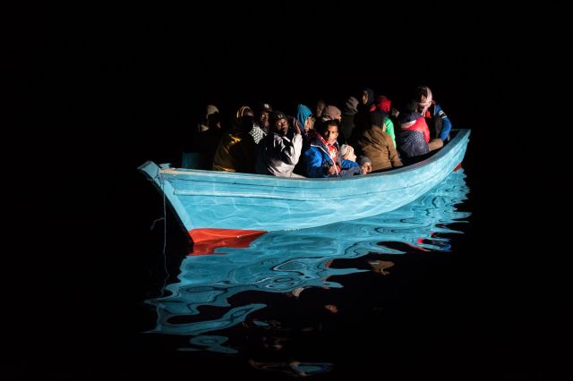 Approximately 40 refugees get rescued from distress at sea in the mediterranean sea offshore the libyan coast on 04 Dec 2016 (Credit Image:  Laurin Schmid/SOS MEDITERRANEE/DPA/PA Images)