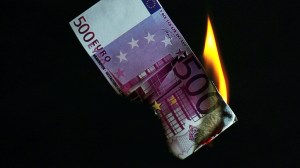 A cashless society could curb criminals – but also our freedom