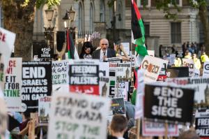 Is Chris Williamson an antisemite?