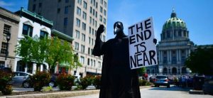 How the far-Right is fighting the corona war