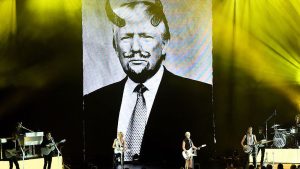 Shouldn't artists be worrying about Beauty instead of Politics?