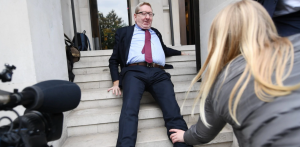 McCluskey is playing right into Starmer's hands