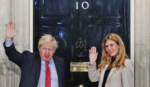 Call that a makeover? Carrie is no Brigitte Macron