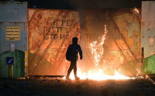 A Loyalist protest turns violent at the Belfast peace line (Charles McQuillan/Getty Images)