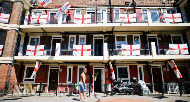 Why the English don’t like flag-waving
