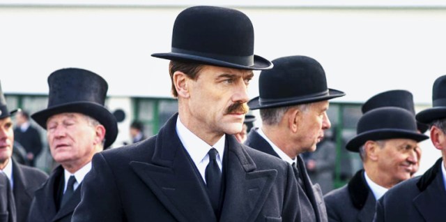 The snake who saved the monarchy