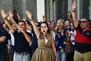 Is Spain too late to apologise for fascism?