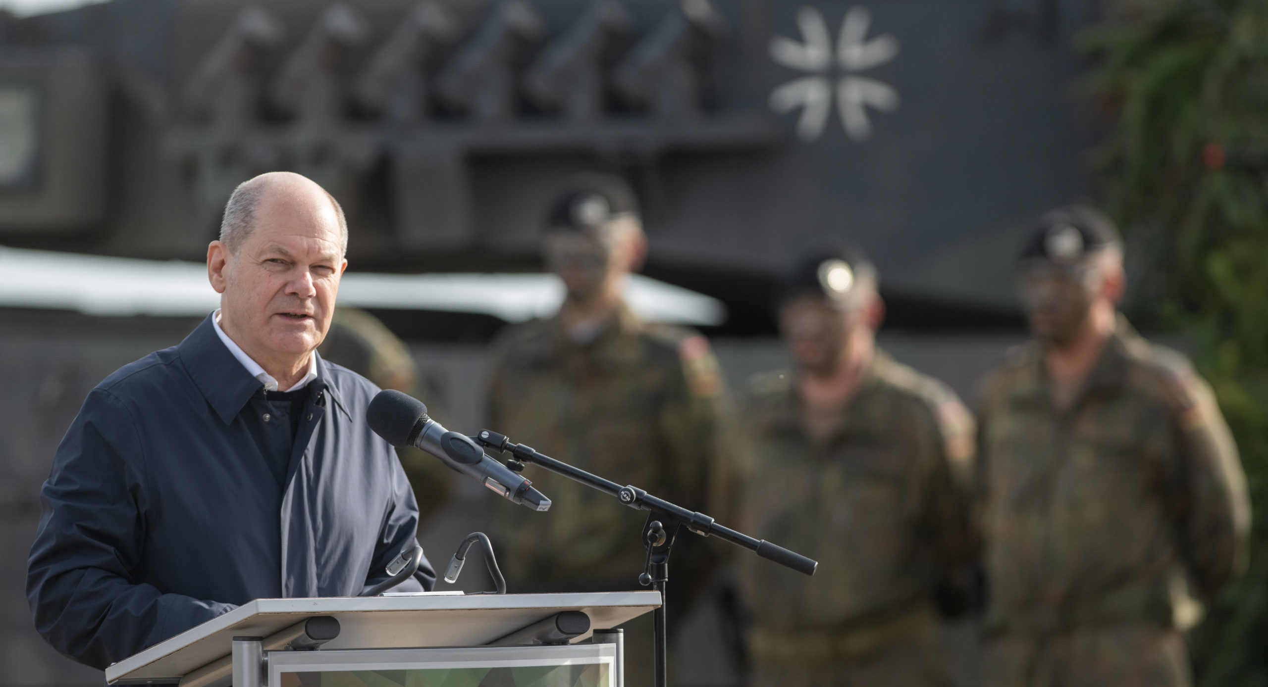 Olaf Scholz addresses German troops. Credit: Getty.