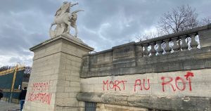 Paris rises up against 'King Macron'