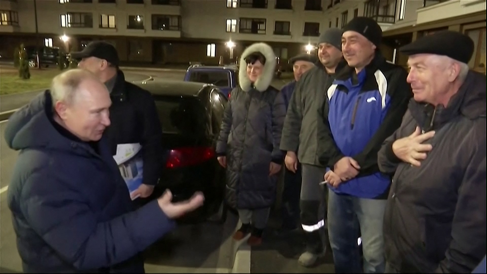 Vladimir Putin visits Mariupol on Saturday evening. Credit: Getty.