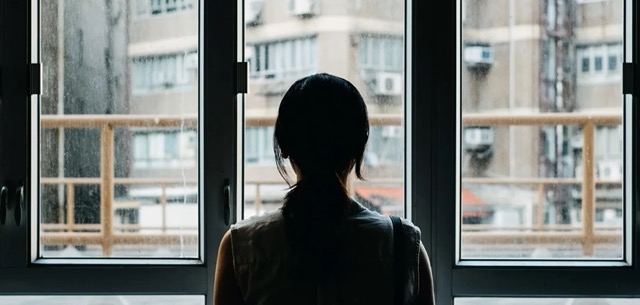 Only a third of Britons aged 18-24 think lockdowns were a mistake