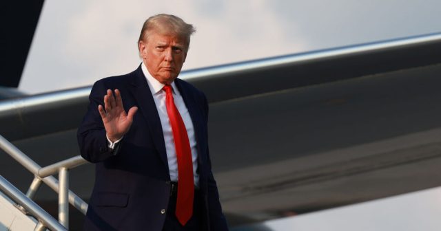 Trump, possibly for the last time, moved through the world like a head of state.(Raedle/Getty Images)