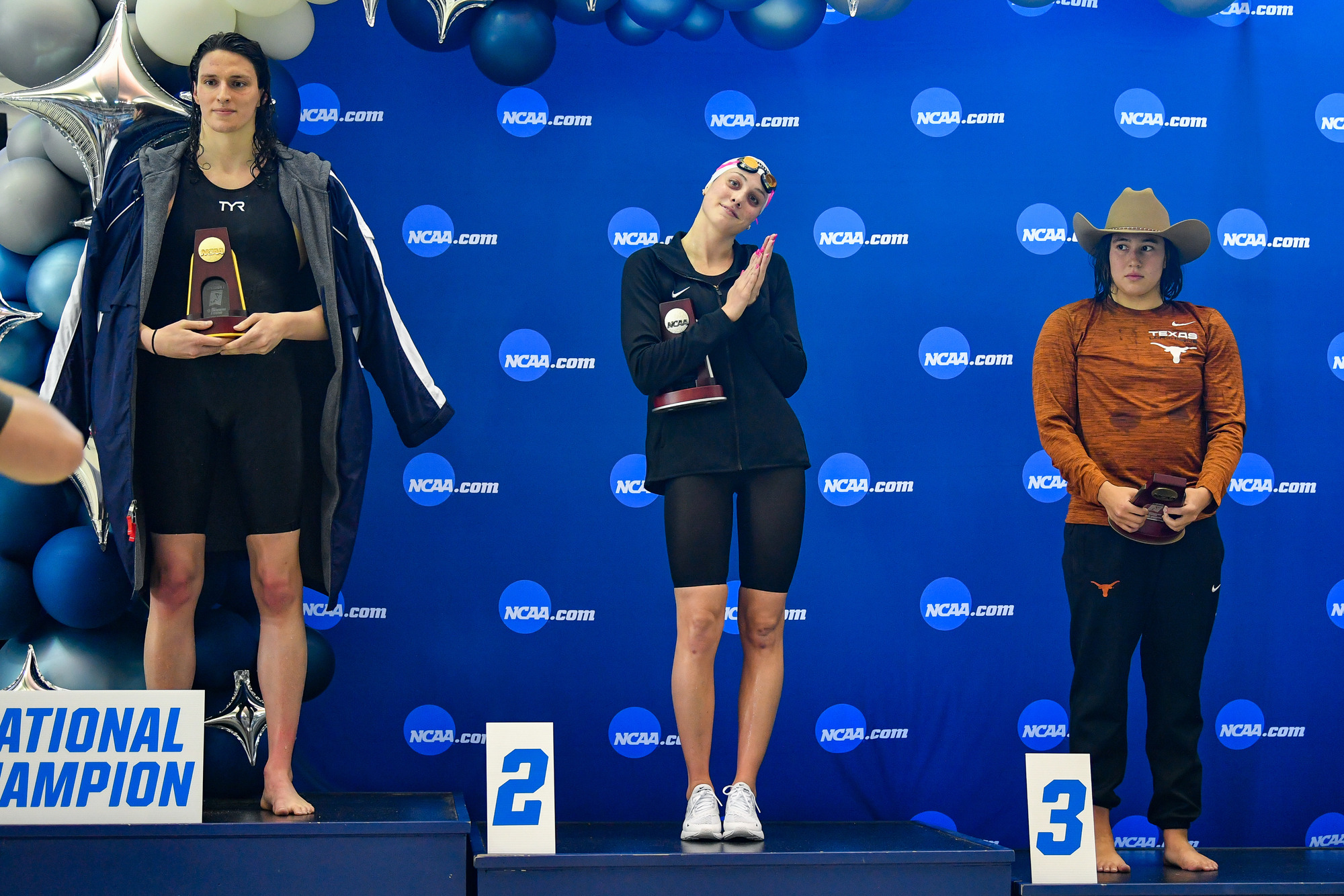 Lia Thomas (L) won the 2022 NCAA Swimming and Diving Championship. Credit: Getty