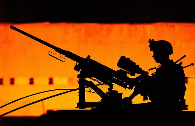 Who will win a post-heroic war?