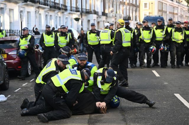 The Met faced heavy criticism after reports showed a deference to violence. (Photo by JUSTIN TALLIS/AFP via Getty Images)