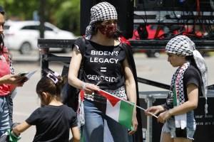 Kamala Harris is torn between Michigan's Jewish and Arab voters