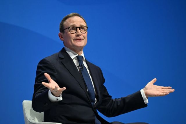 Do the Tories want an Everyman or an Ideologue?