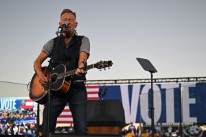 Bruce Springsteen is the last American liberal