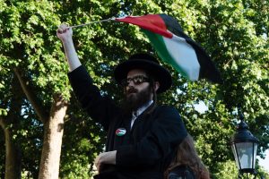 The splintering of British Jews