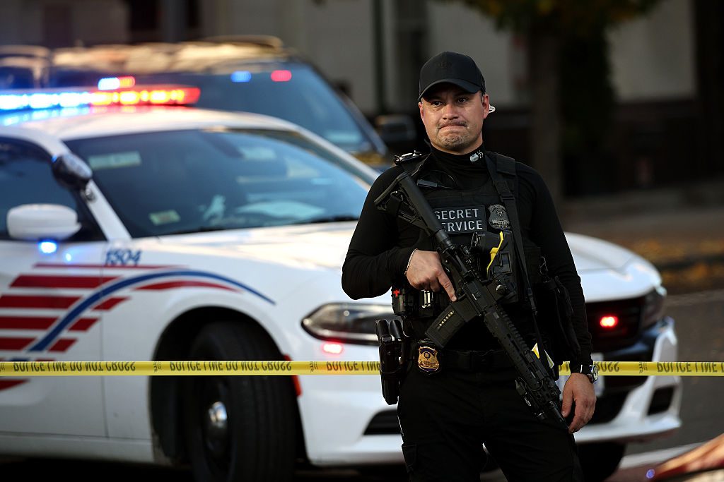 A Secret Service official at the site of Wednesday's shooting. Credit: Getty