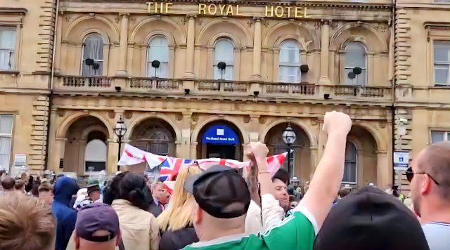 When Hull began to hate