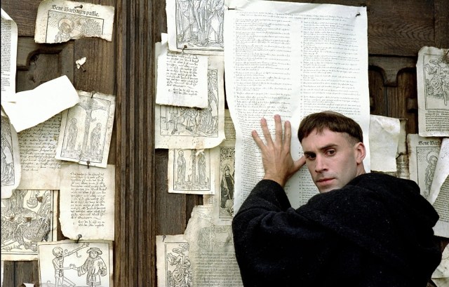 Must he really stand there? (Luther/IMDB)
